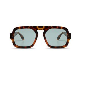 Jane in Brown Tortoise- Elisa Johnson